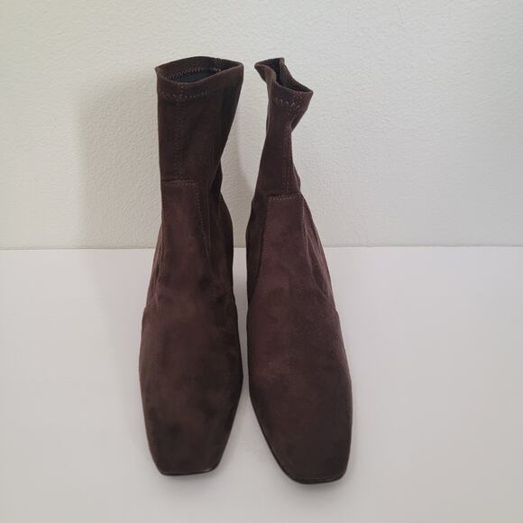 Donald J. Pliner Brown Faux Suede Sock Boot Sz 7.5 Kitten Heel Sophia Minimalist - Picture 15 of 15